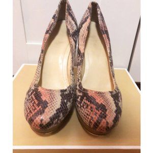 Calvin Klein Faux Snakeskin Round Toe High Heel Pumps Size 7.5